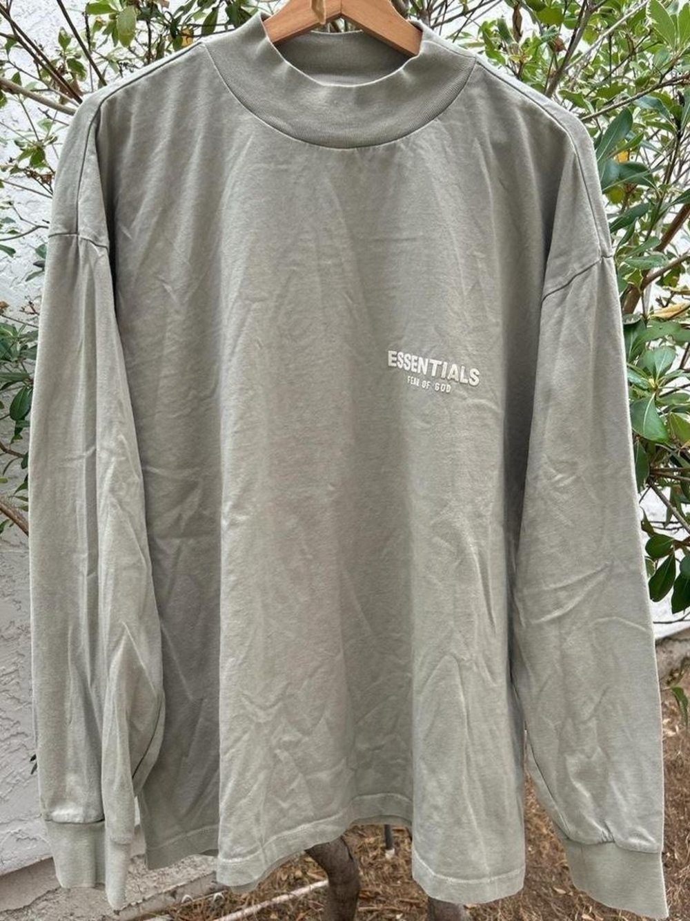 Fear of God Essentials Sage Green Mock Neck Long Sleeve Shirt Mens Small